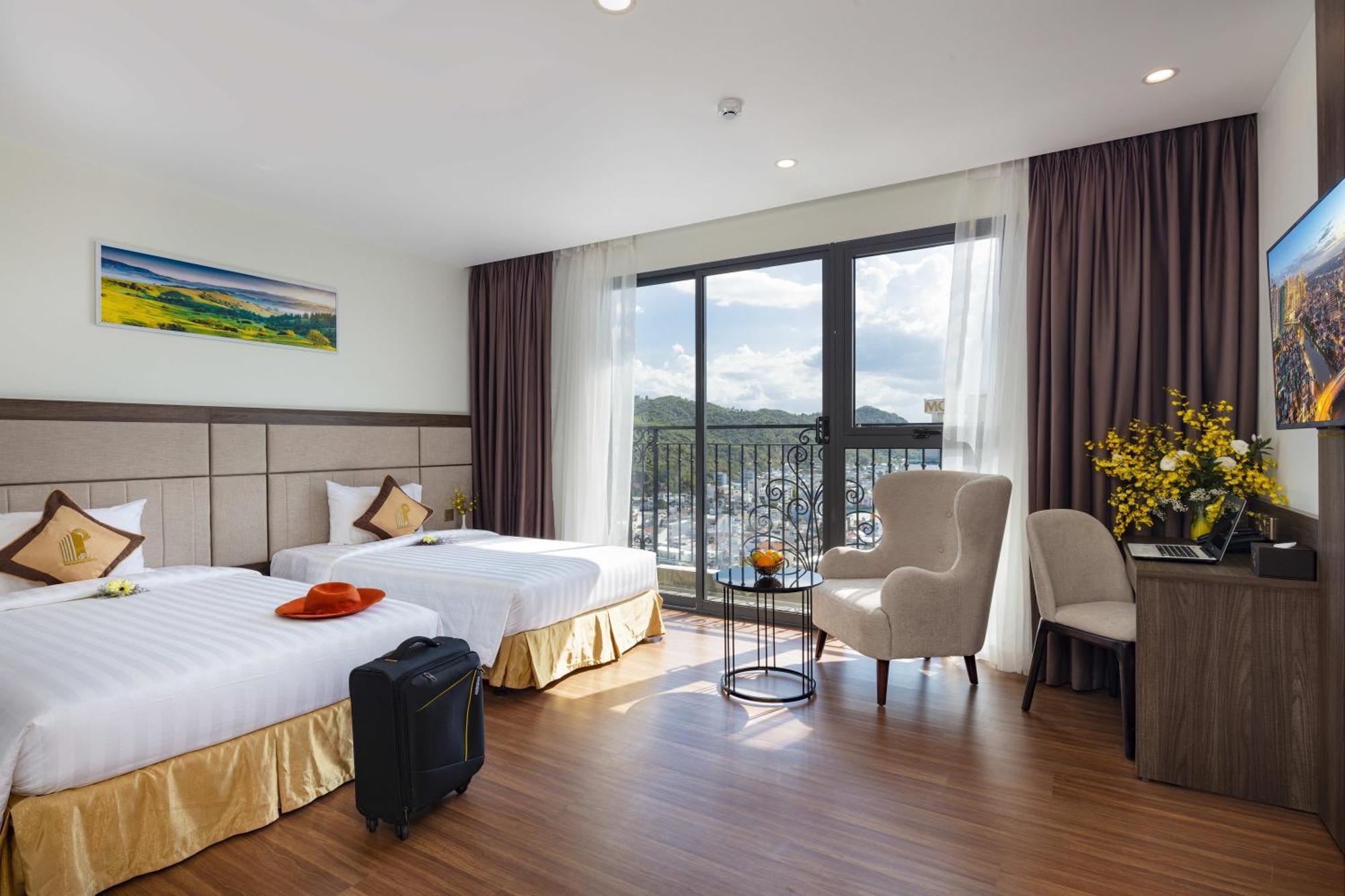 Daphovina Hotel Nha Trang Esterno foto