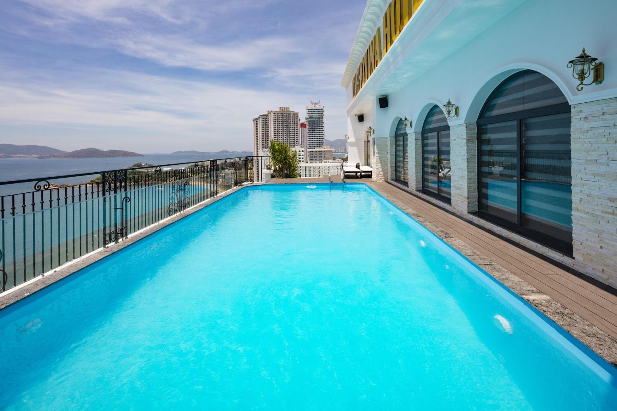Daphovina Hotel Nha Trang Esterno foto
