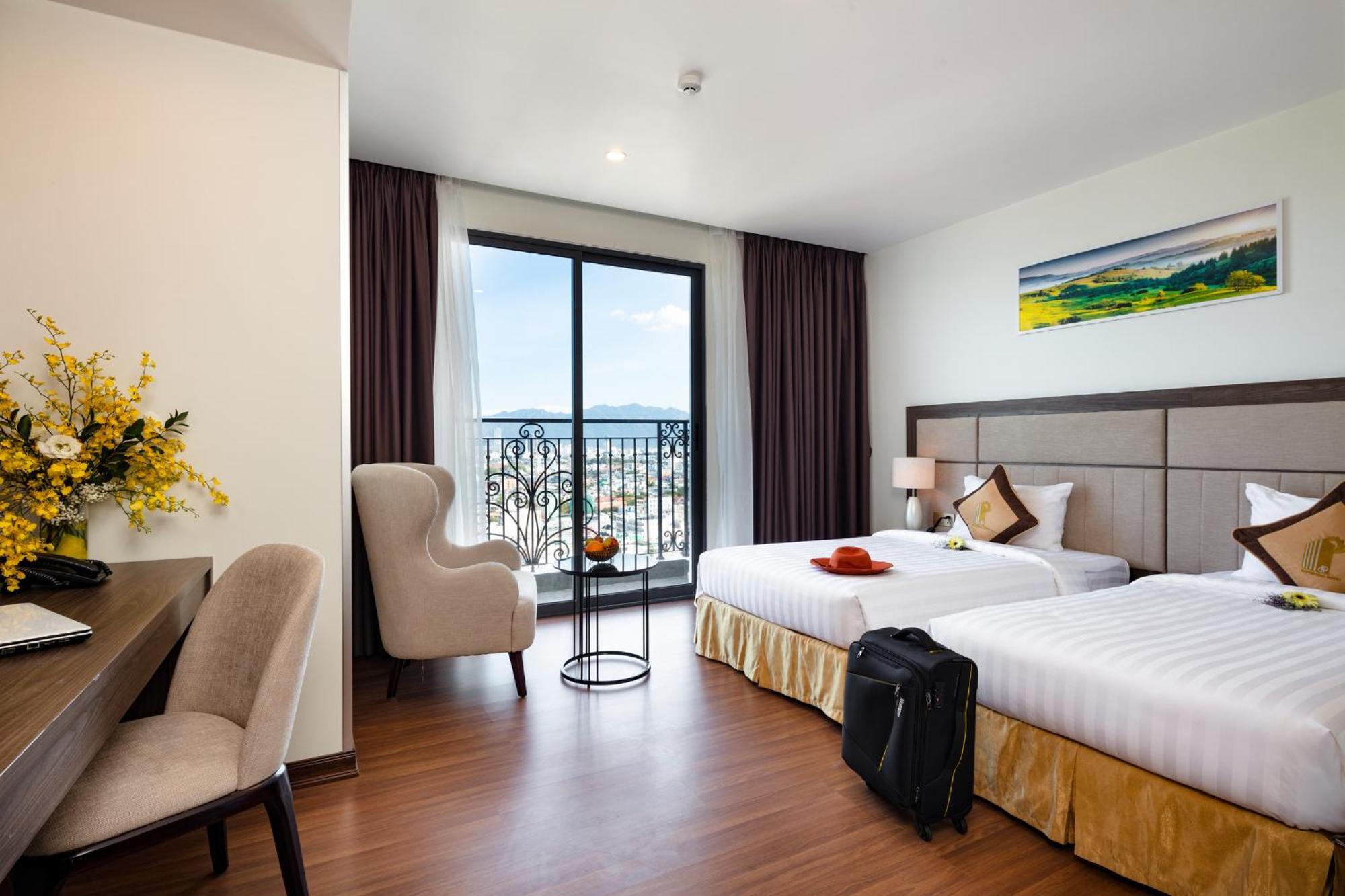 Daphovina Hotel Nha Trang Esterno foto